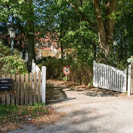 Holiday home Cozy On A Horse Farm In The L Neburg Heath *