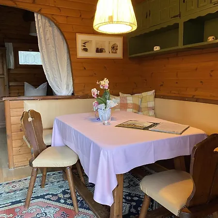 Holiday home Cozy On A Horse Farm In The L Neburg Heath Eschede