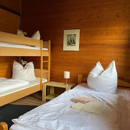 Cozy On A Horse Farm In The L Neburg Heath *