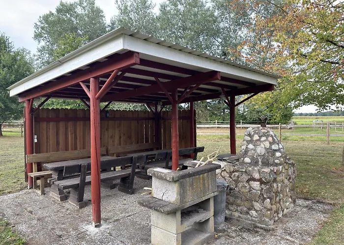 Gemuetliche Unterkuenfte Auf Dem Reiterhof In בית נופש Eschede