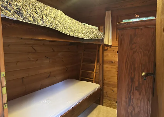 Gemuetliche Unterkuenfte Auf Dem Reiterhof In Semesterbostad